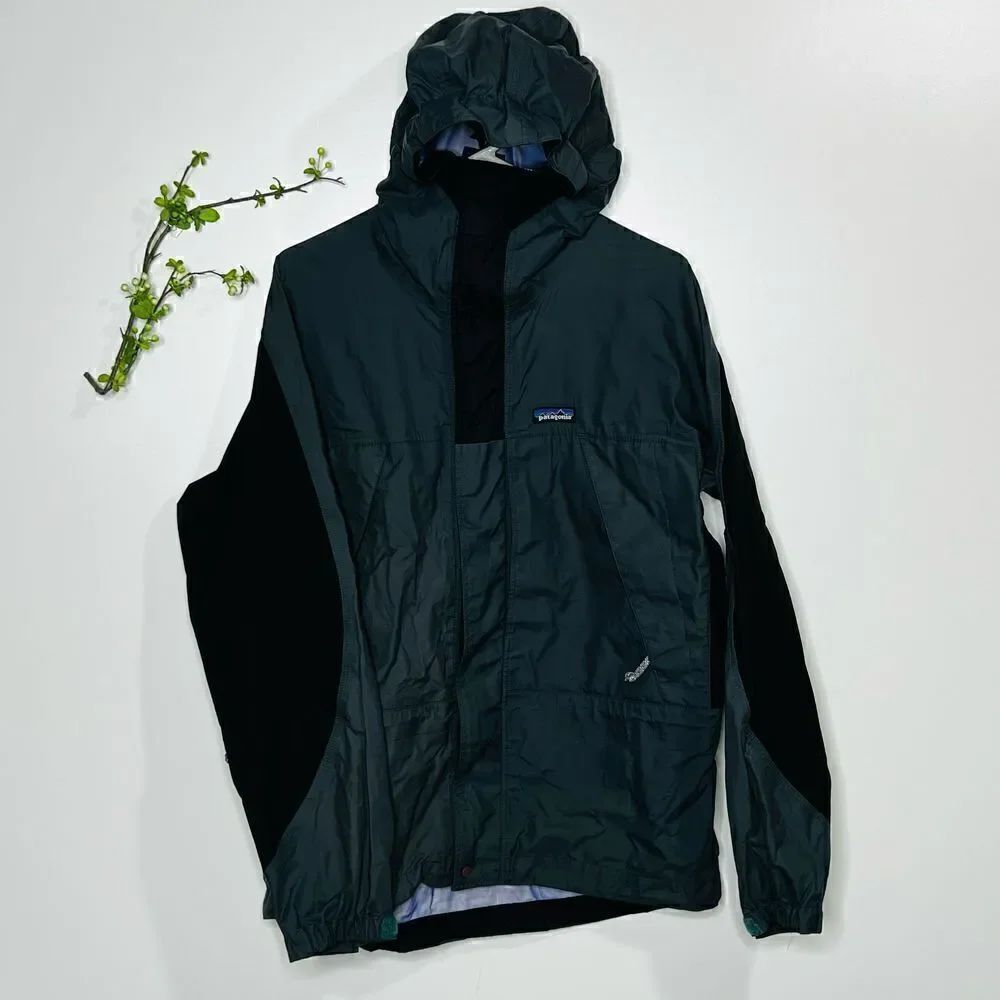 Patagonia Hooded Jacket Gray Black Nylon
